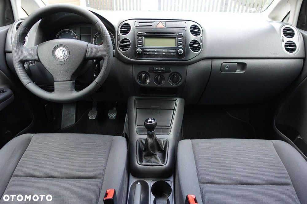 Volkswagen Golf Plus - 13