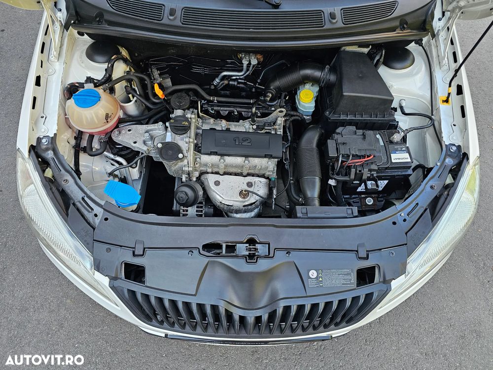 Skoda Fabia 1.2 HTP Fresh - 33