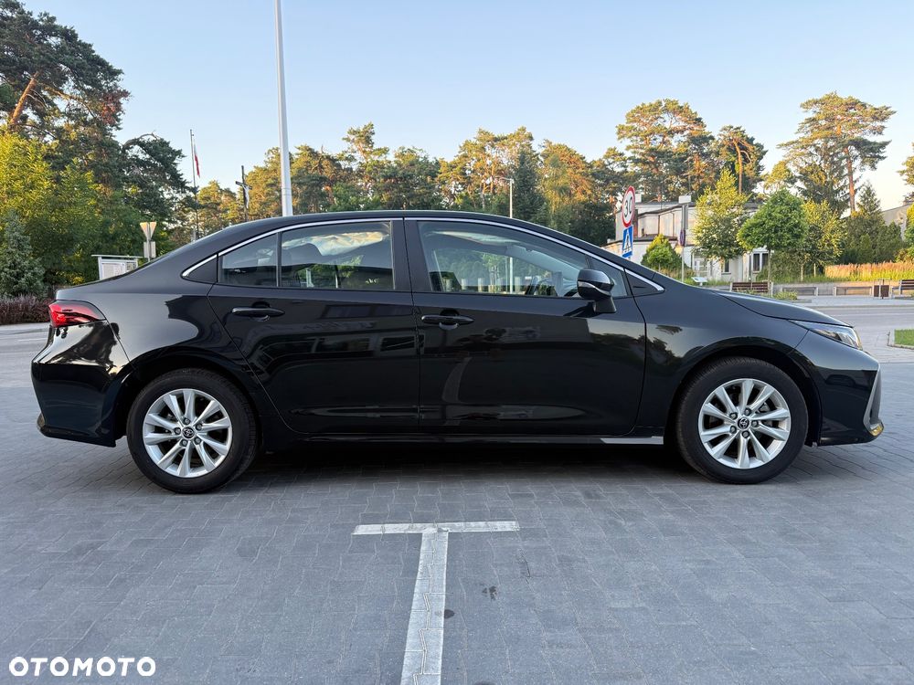 Toyota Corolla 1.8 Hybrid Comfort - 3