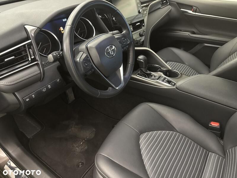 Toyota Camry 2.5 Hybrid Prestige CVT - 10