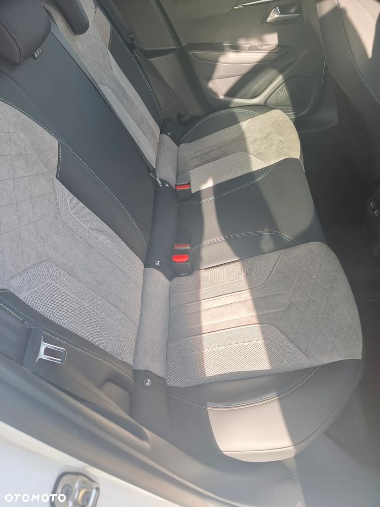 Peugeot 208 1.5 BlueHDi GT S&S - 19