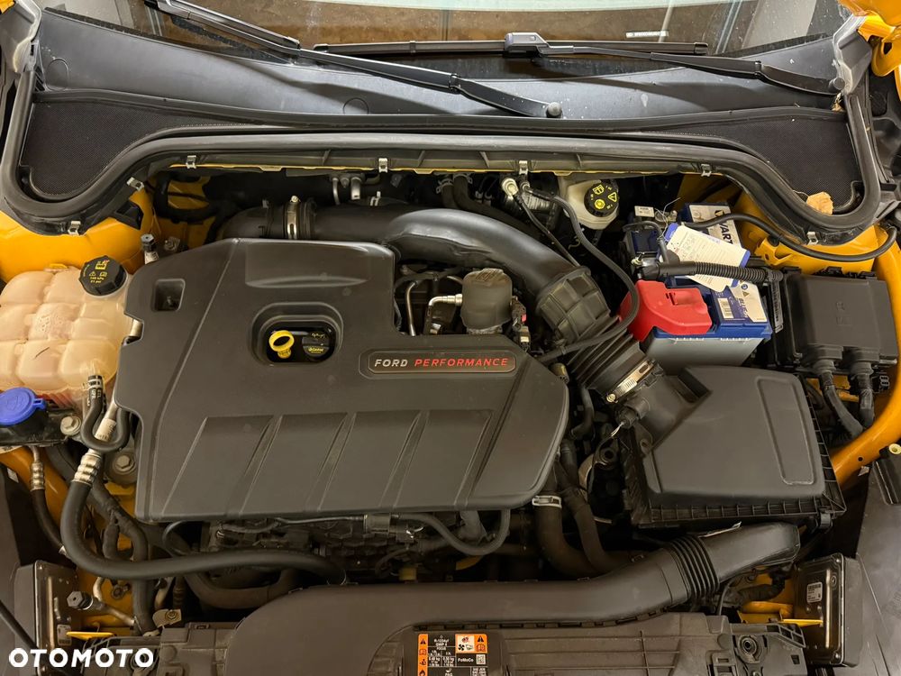 Ford Focus 2.3 EcoBoost S&S ST Edition - 10