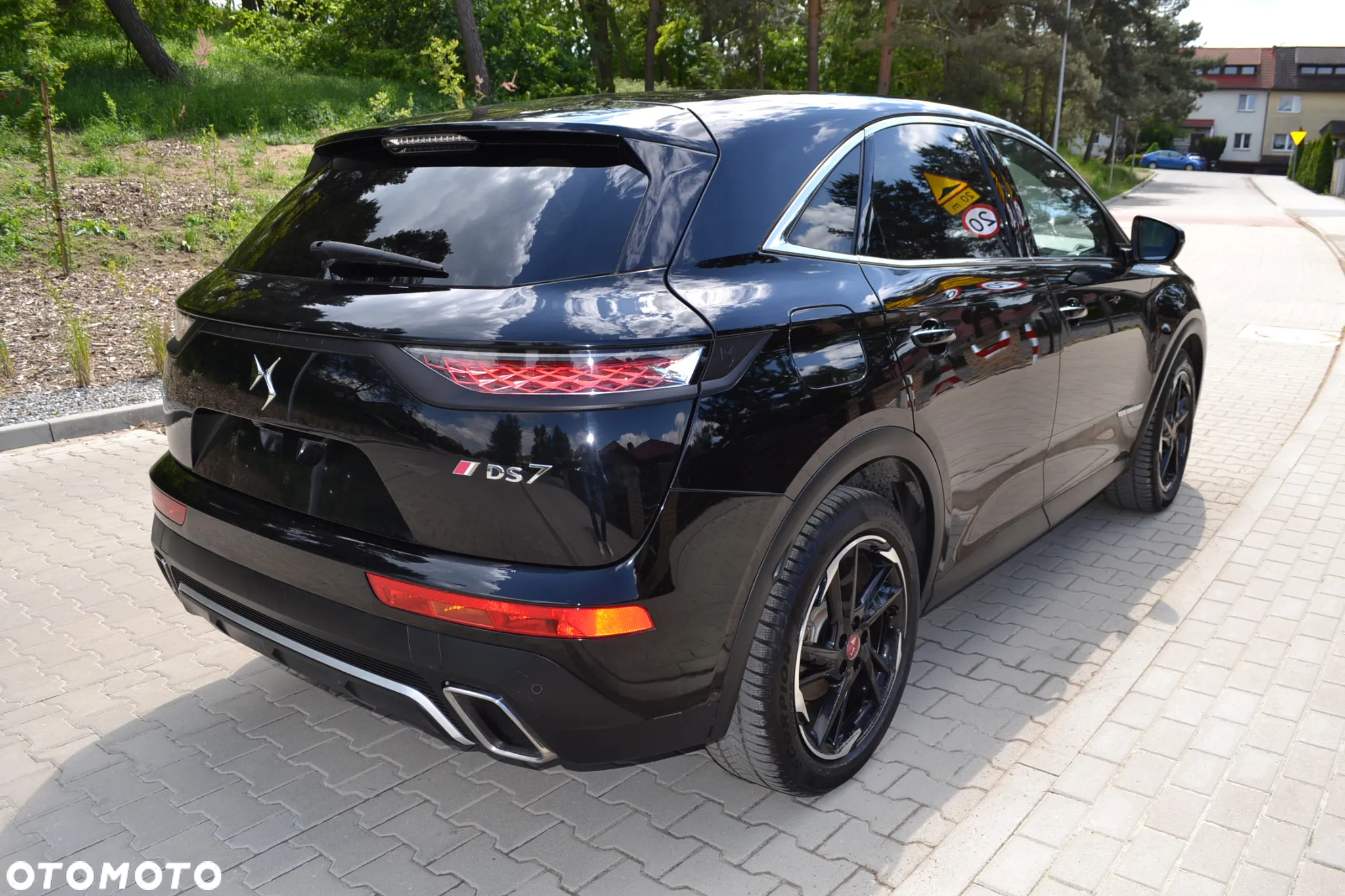 DS Automobiles DS 7 Crossback 1.6 E-Tense Performance Line - 4