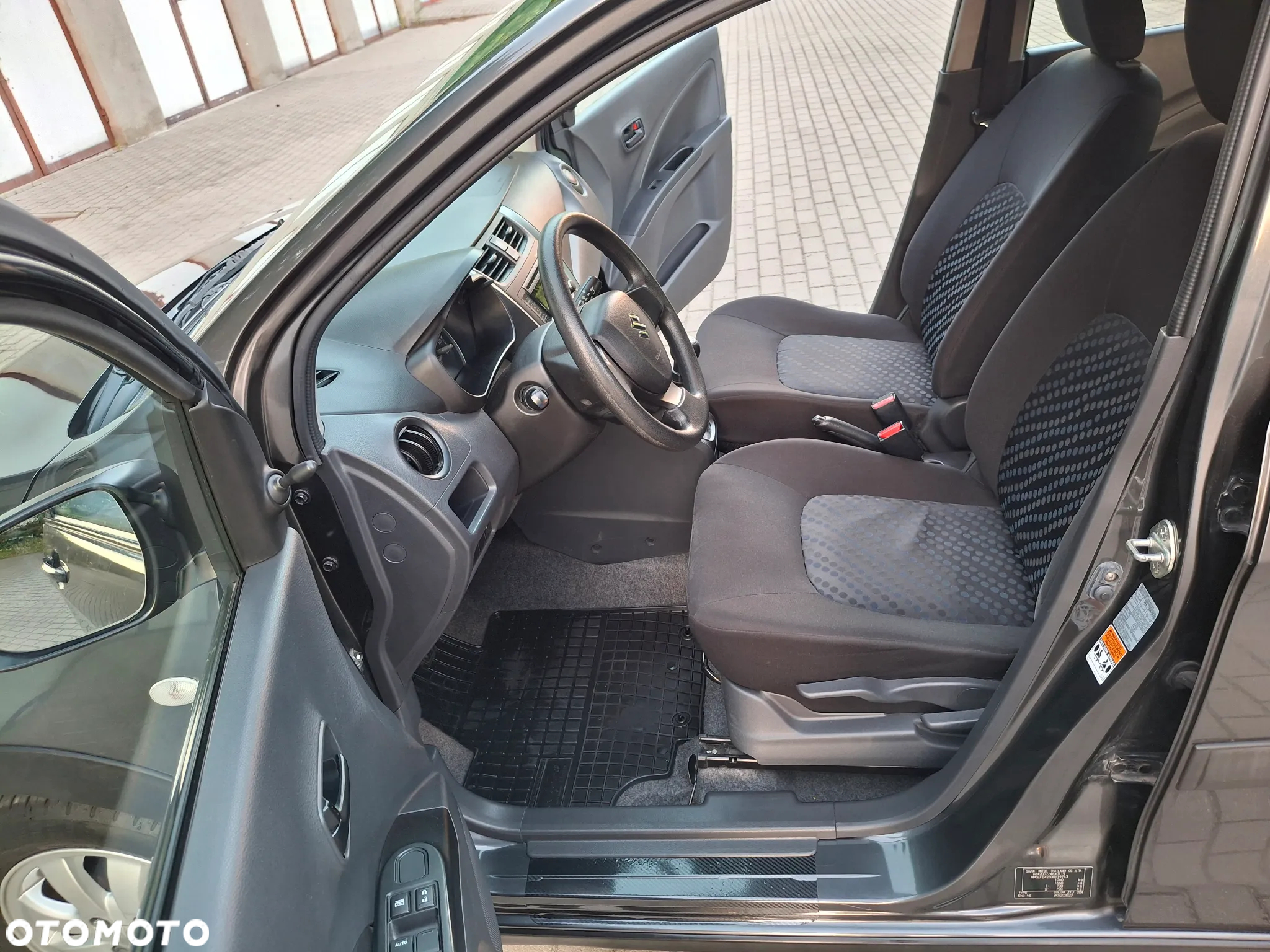 Suzuki Celerio 1.0 Premium - 11