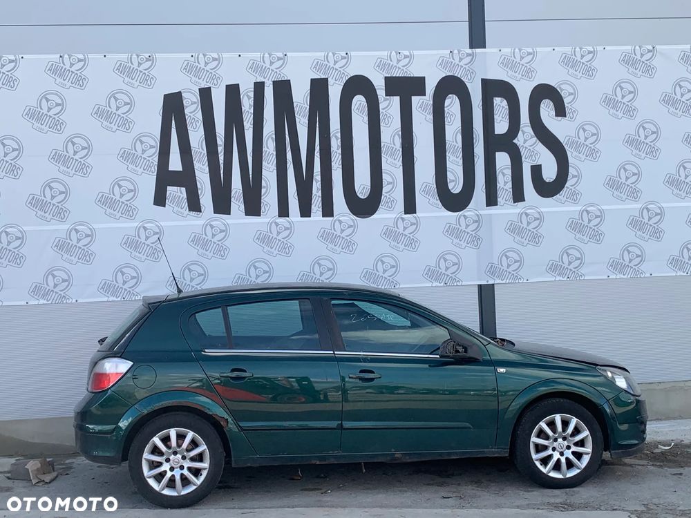 OPEL ASTRA 2004 *SAMOCHÓD NA CZĘŚCI* 2799 MASKA, LAMPA, DRZWI, LUSTERKO, ZDERZAK, GRILL, BŁOTNIK, KLAPA, BELKA, DESKA, FOTELE, KANAPA, ĆWIARTKA, KIEROWNICA, TARCZE, ZACISKI, ZAWIESZENIE, KOMPLETNY PRZÓD, KOMPLETNY TYŁ, LICZNIK, ZEGARY, PRAWE LEWE PRZÓD TYŁ - 3