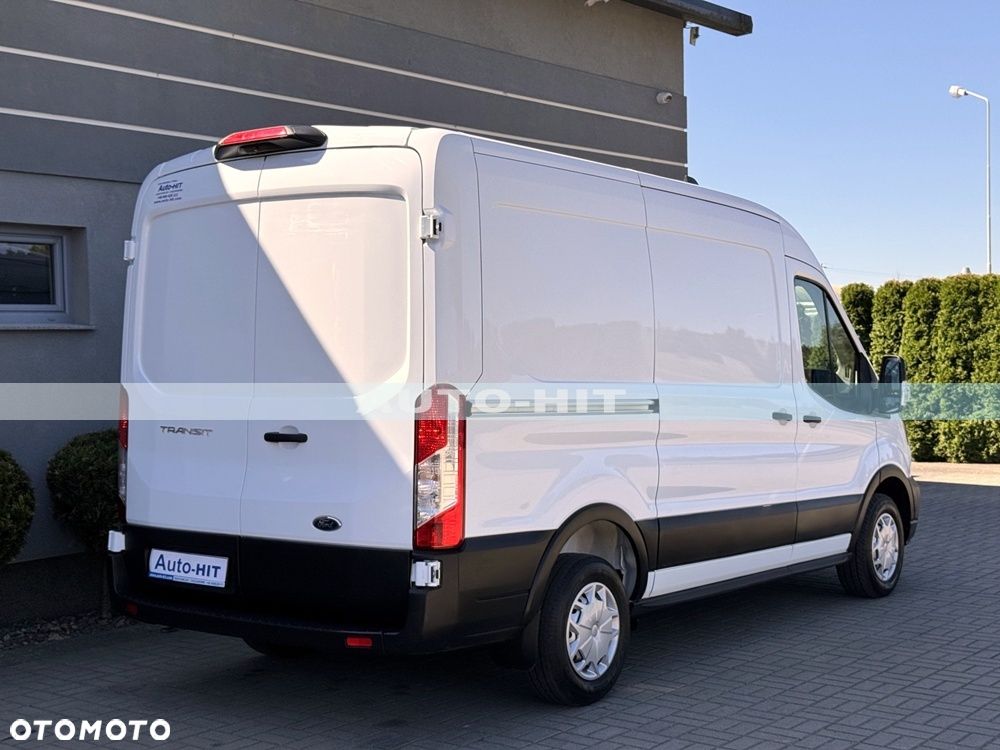Ford Transit - 13