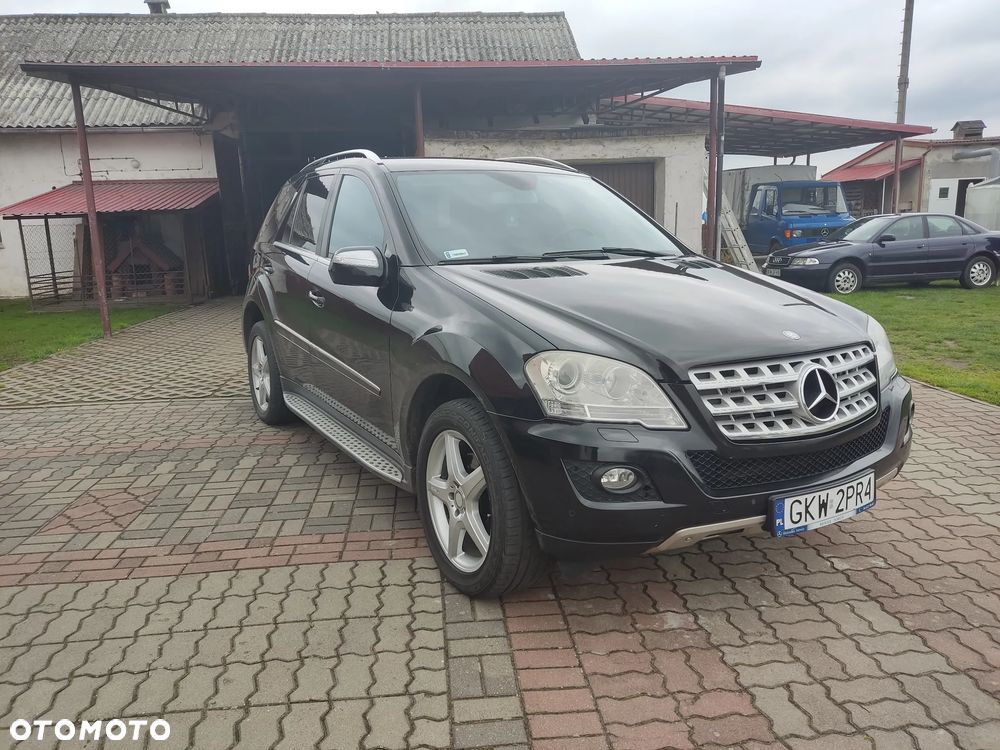 Mercedes-Benz ML - 2