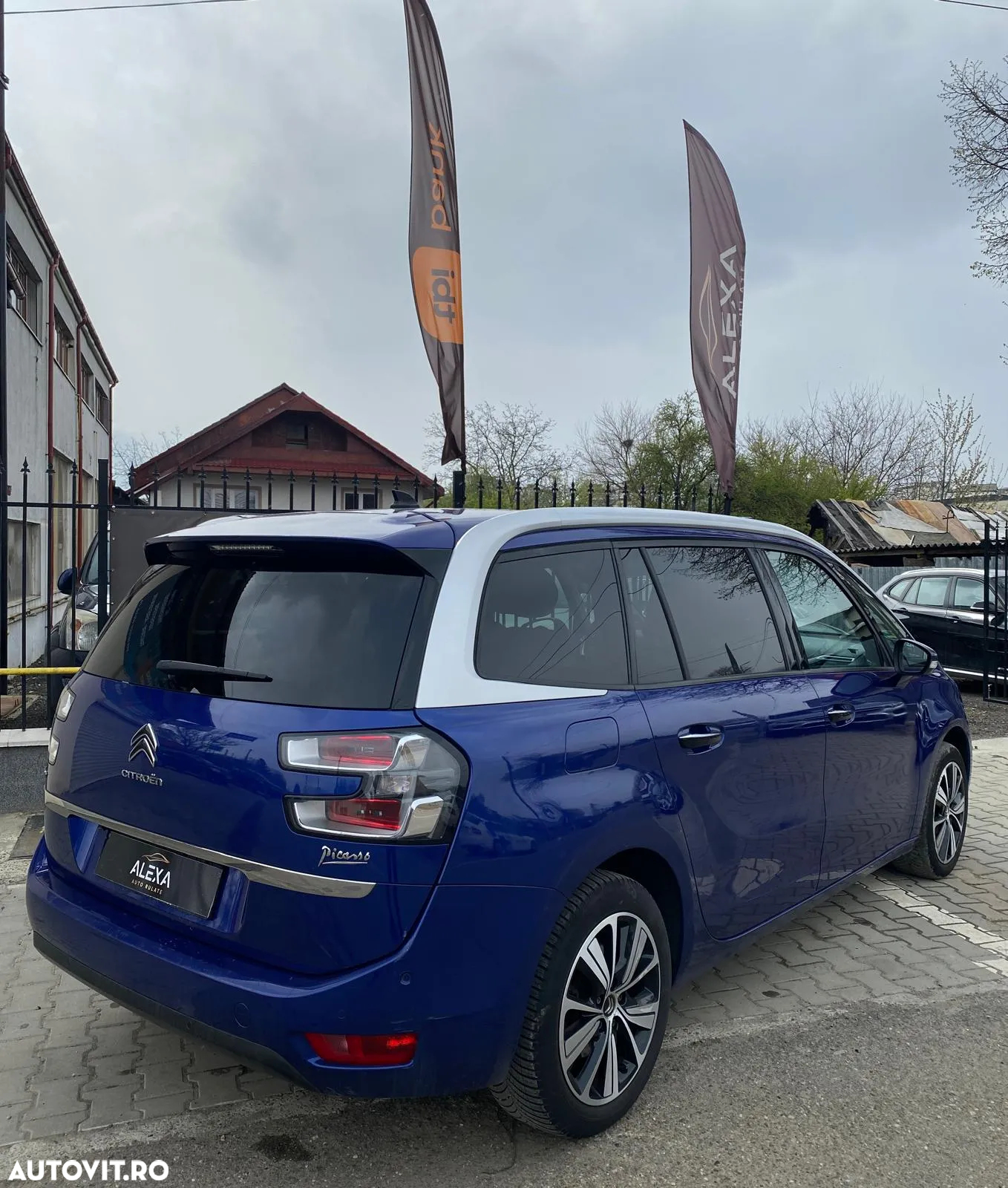 Citroën C4 Grand Picasso PureTech 130 Stop&Start SHINE - 3