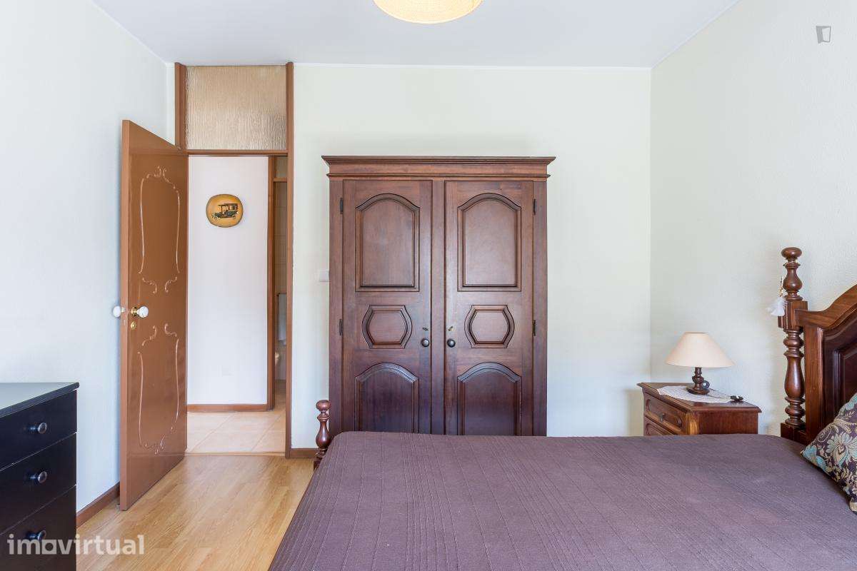 Quarto - localizado em Cedofeita Porto - Grande imagem: 3/15