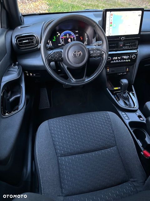 Toyota Yaris Cross 130 1.5 VVT-i Black&White - 3