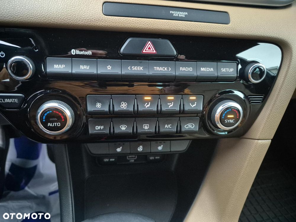 Kia Sportage 1.6 T-GDI Black Edition 2WD DCT - 22