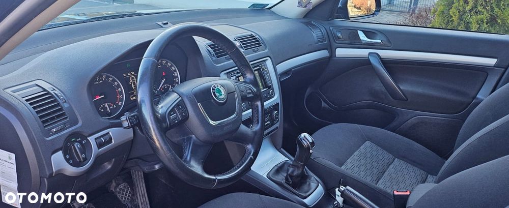 Skoda Octavia 2.0 TDI DPF 4x4 Ambiente - 15