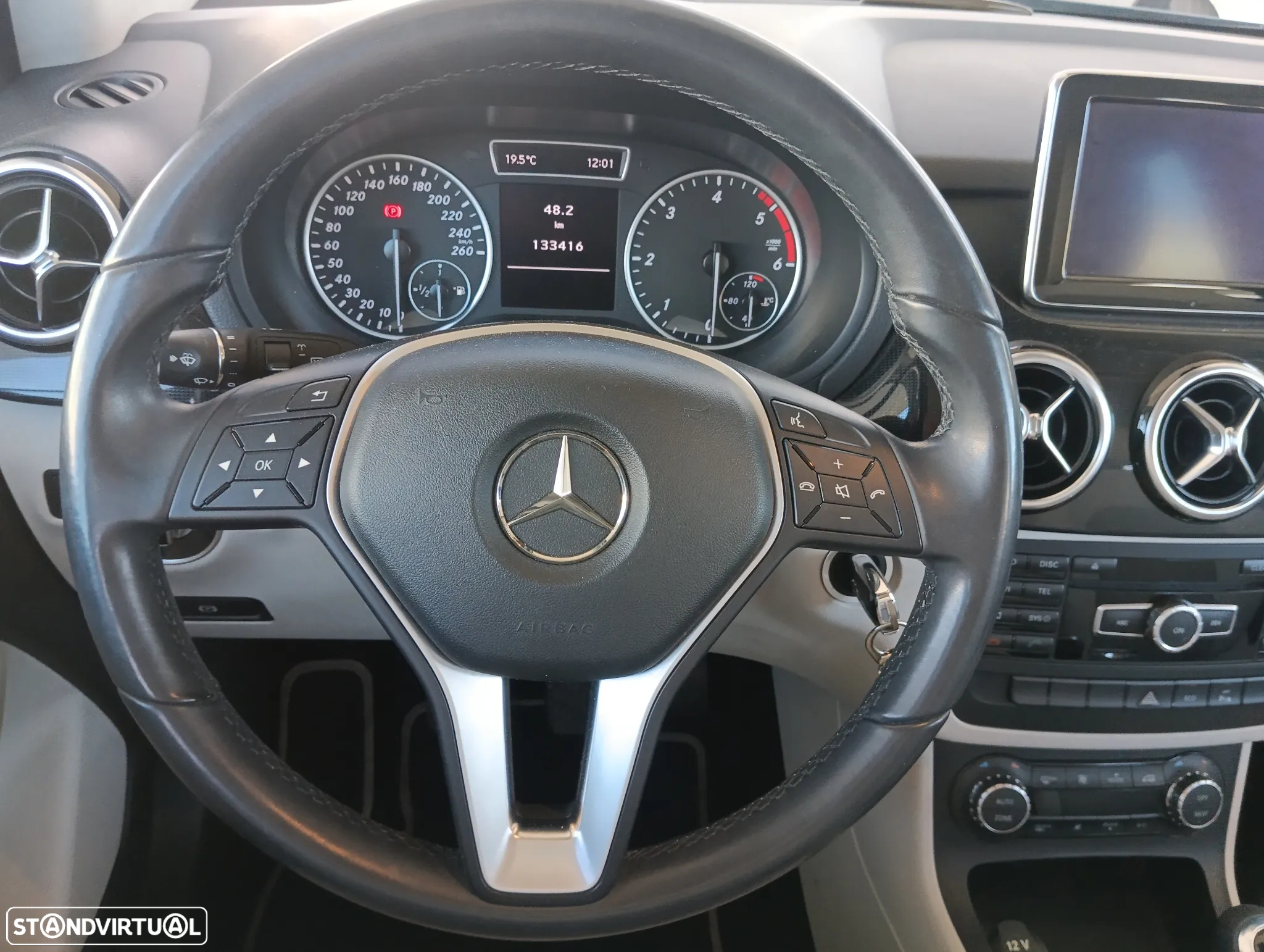 Mercedes-Benz B 200 CDi BlueEfficiency - 9
