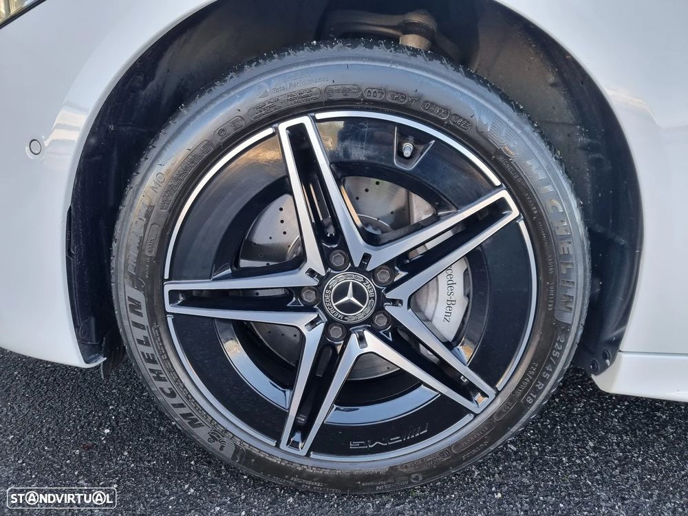 Mercedes-Benz C 300 e T 9G-TRONIC AMG Line - 9