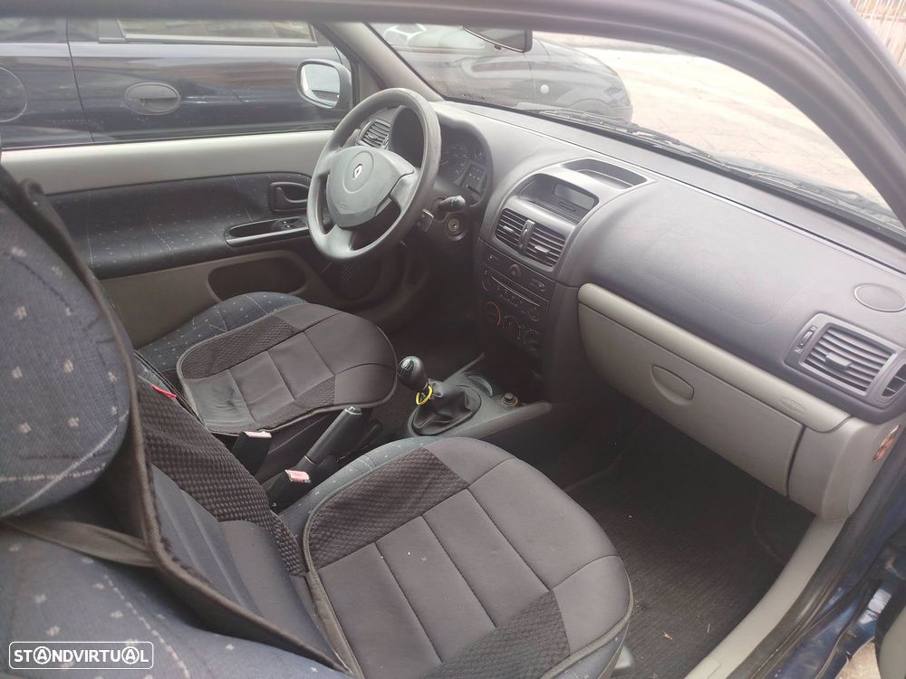 Renault Clio 1.2 Authentique - 4