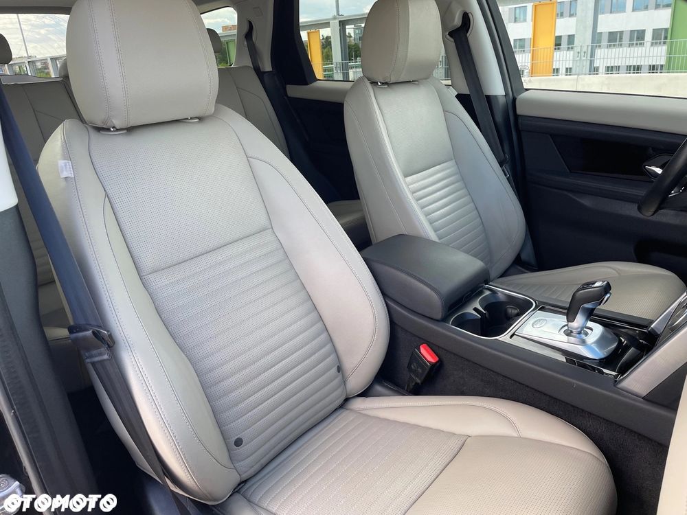 Land Rover Discovery Sport 2.0 P200 mHEV Urban Edition - 22