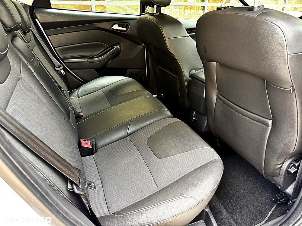 Ford Focus 2.0 TDCi Titanium - 16