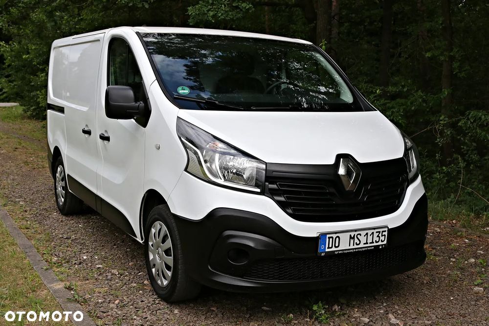 Renault Trafic - 16