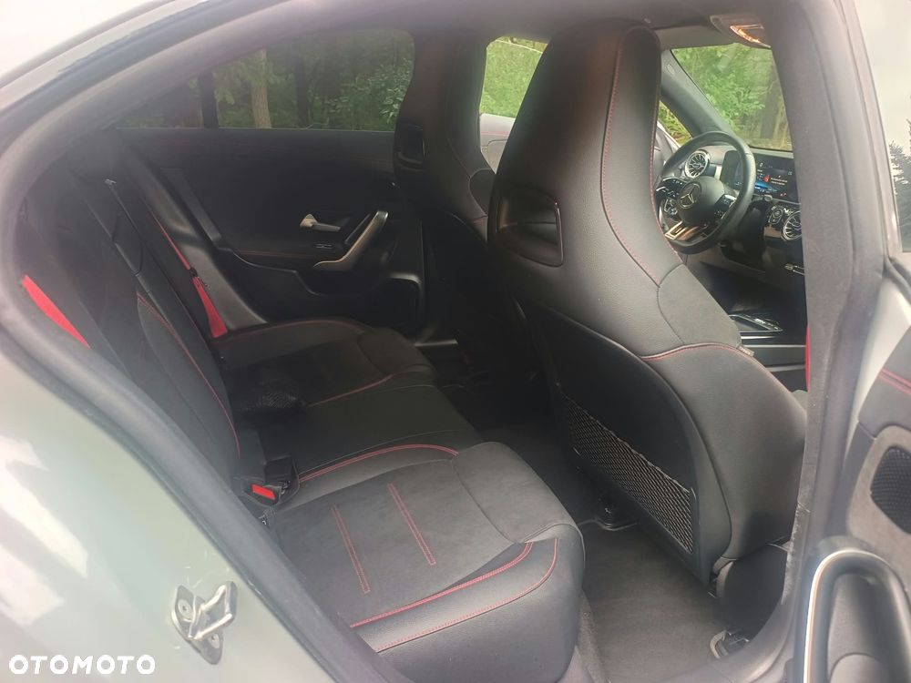 Mercedes-Benz CLA AMG 35 4Matic B AMG Speedshift 8G-DCT AMG Line Advanced Plus - 34
