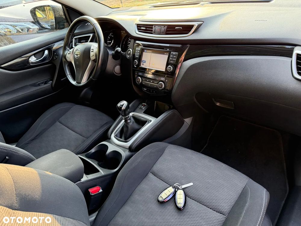 Nissan Qashqai 1.2 DIG-T 360 - 16