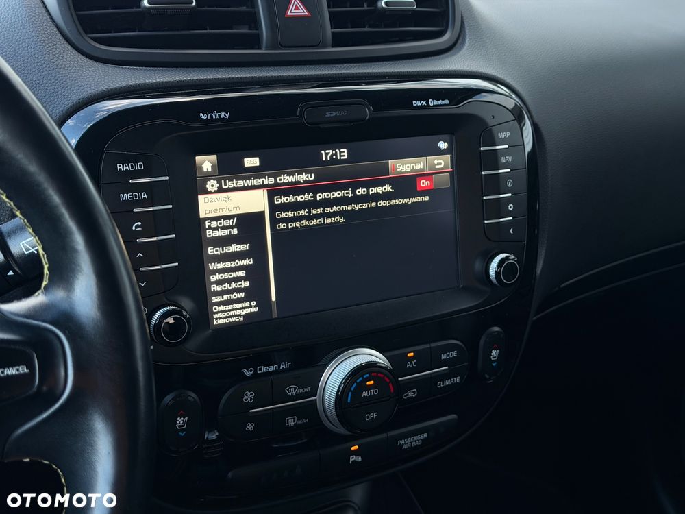 Kia Soul 1.6 CRDI Spirit - 35