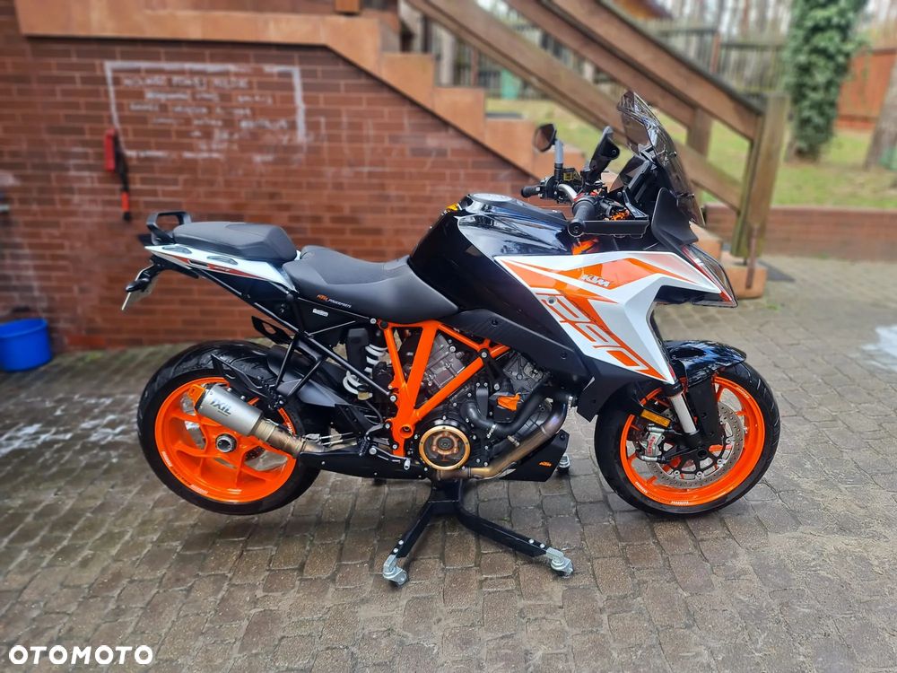 KTM Super Duke - 12