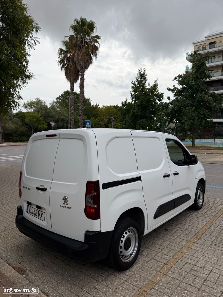Peugeot Partner - 8