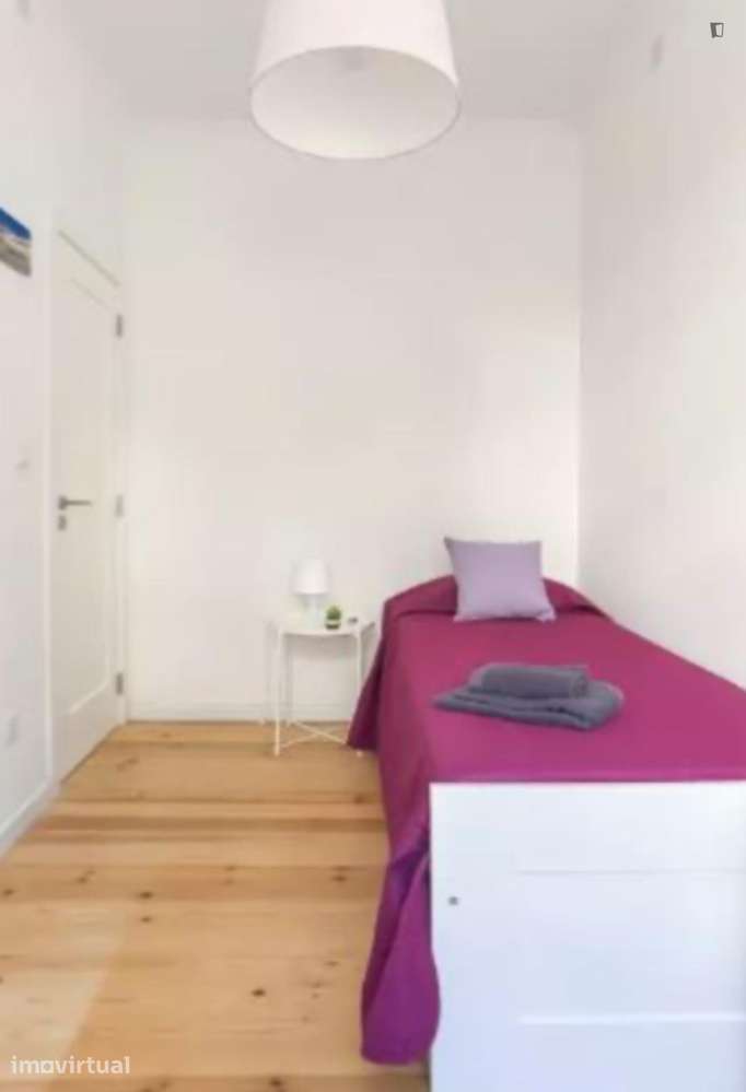 Quarto - localizado em Arroios Lisbon - Grande imagem: 2/9