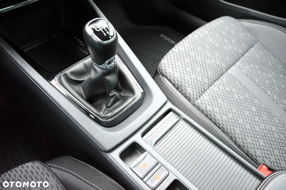 Skoda Octavia 1.5 TSI ACT Style - 34