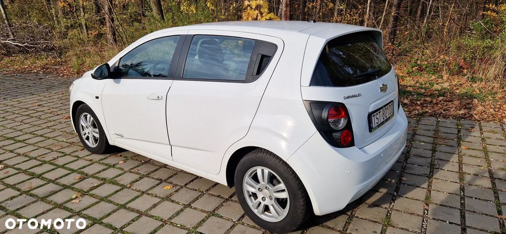 Chevrolet Aveo 1.2 LT - 5
