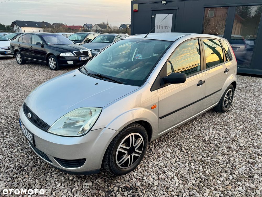 Ford Fiesta - 10