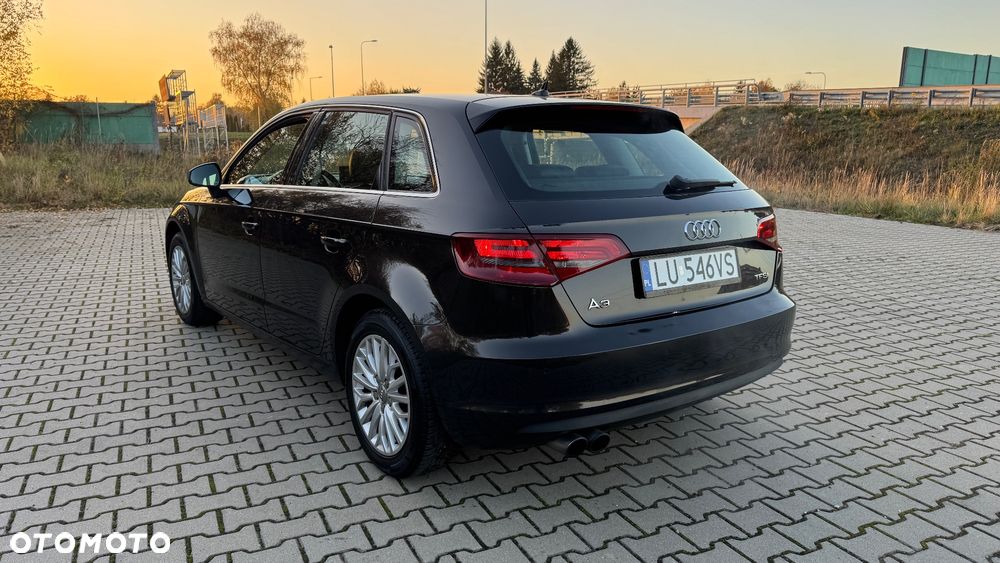 Audi A3 Sportback - 11