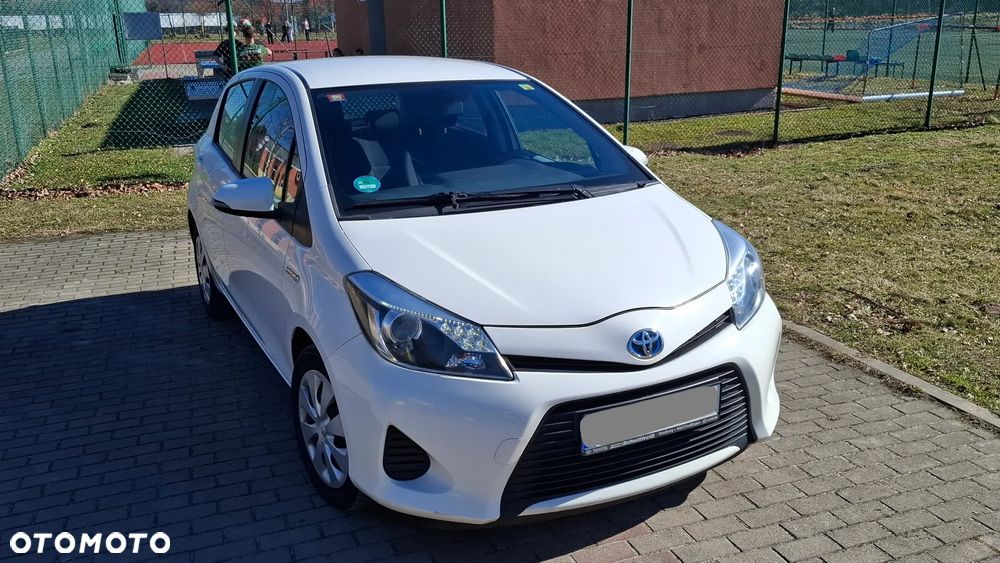 Toyota Yaris 1.5 VVT-i Comfort - 4