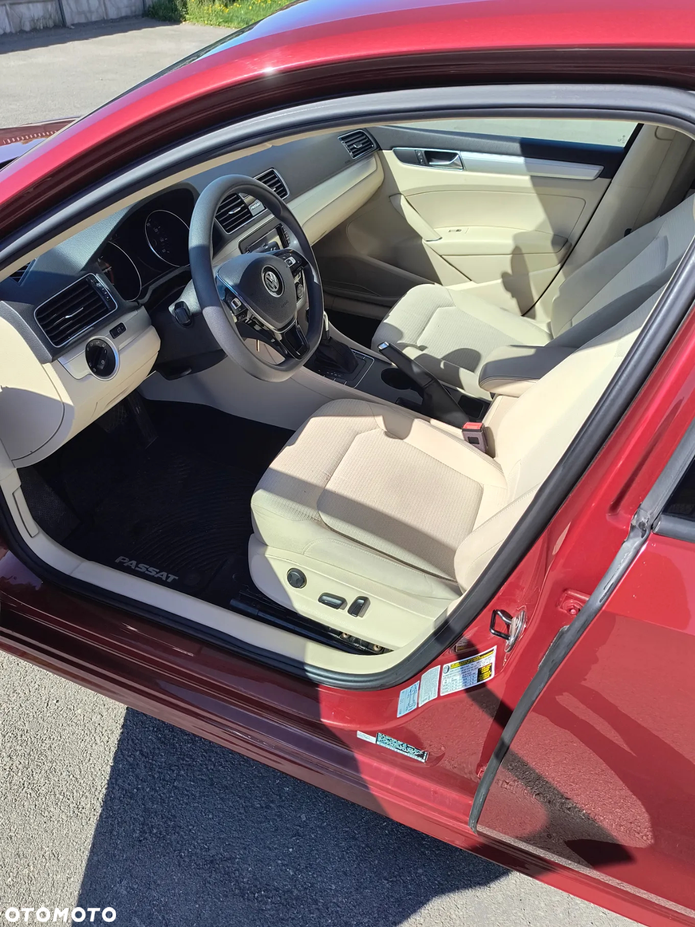 Volkswagen Passat - 6