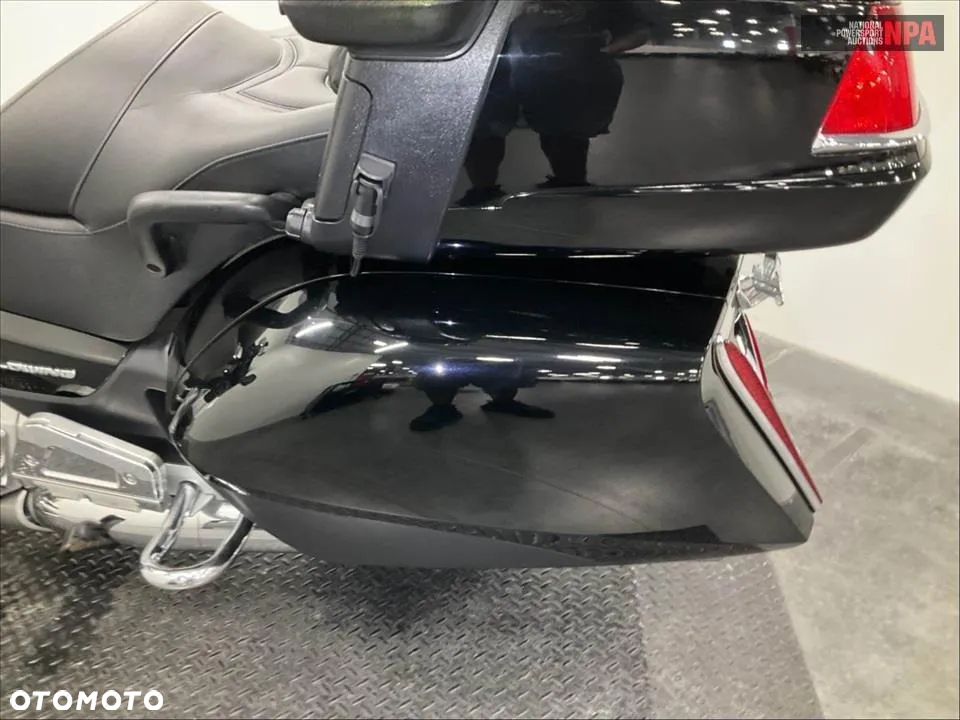 Honda GL - 5