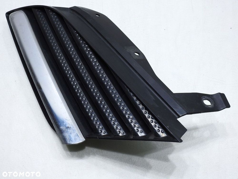 KRATKA GRILL NERKA LEWA NISSAN PRIMERA P12 - 2