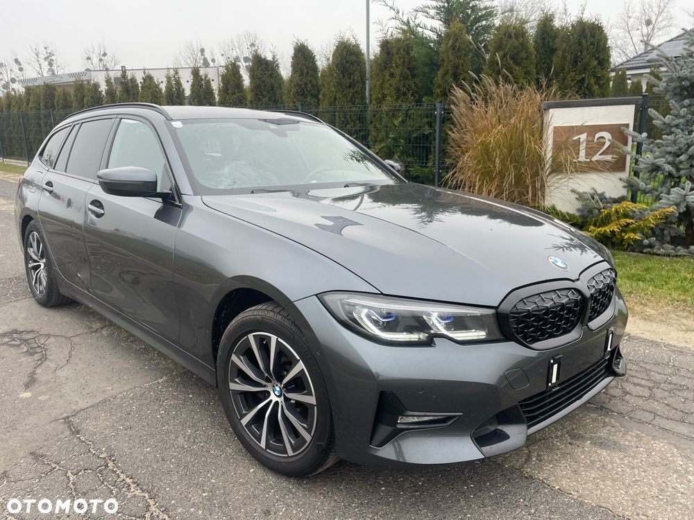BMW Seria 3 318d Sport Line - 1