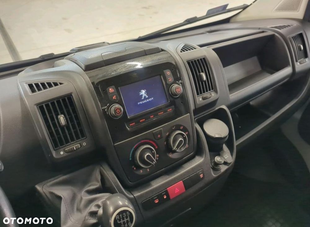 Peugeot Boxer L4H2 - 11