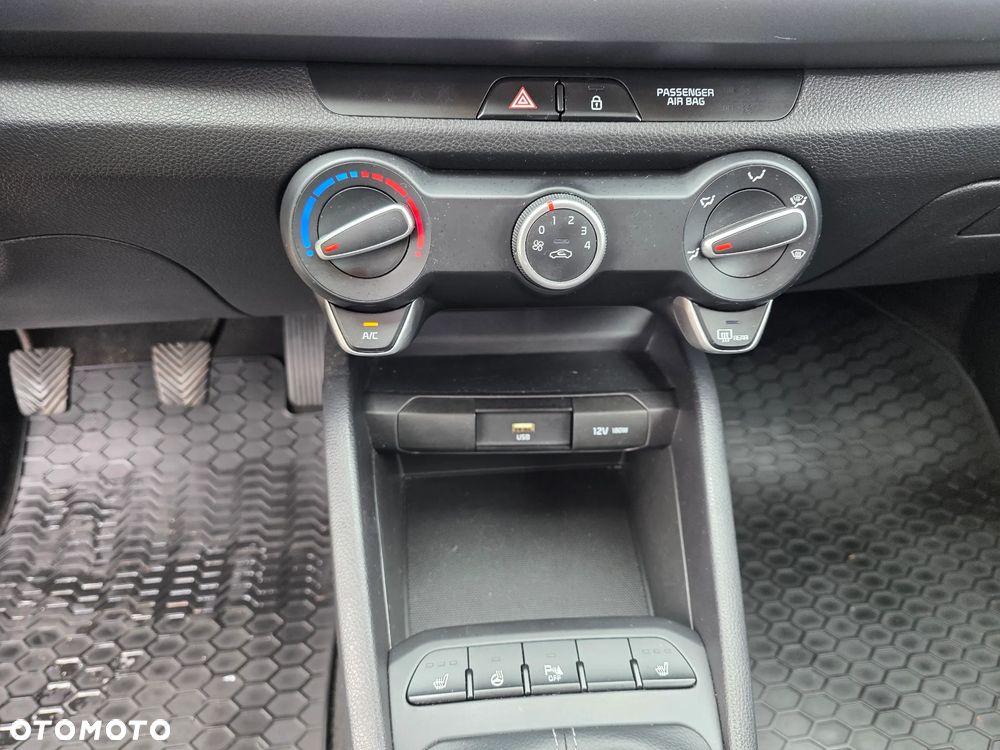Kia Rio 1.2 M - 13