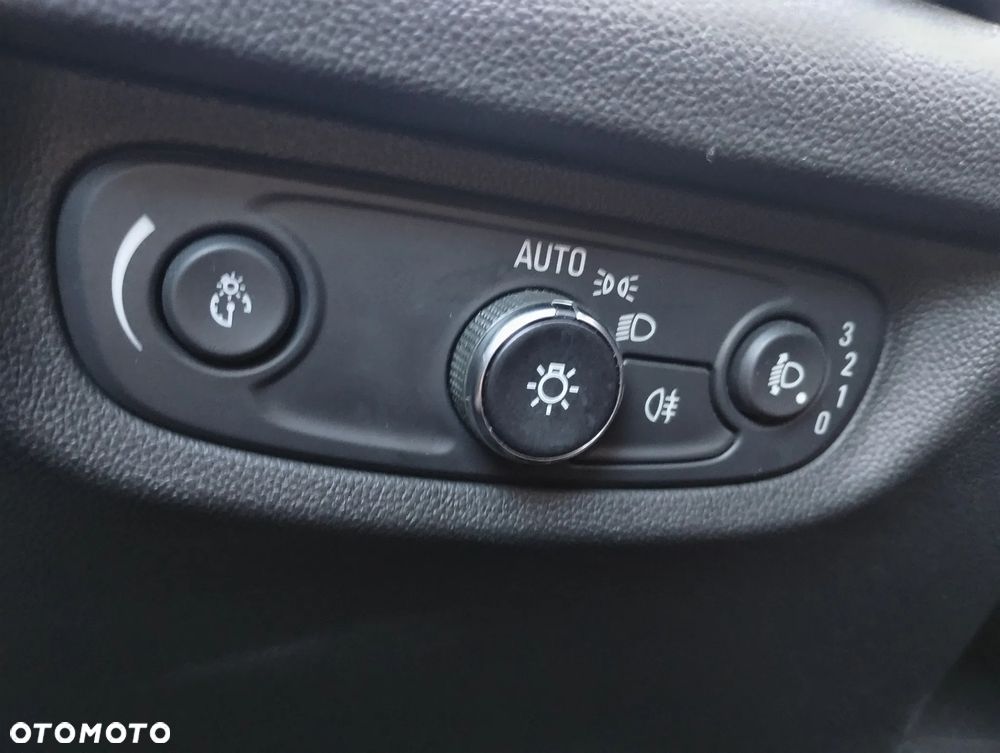 Opel Insignia 1.6 CDTI Innovation S&S Eco - 25