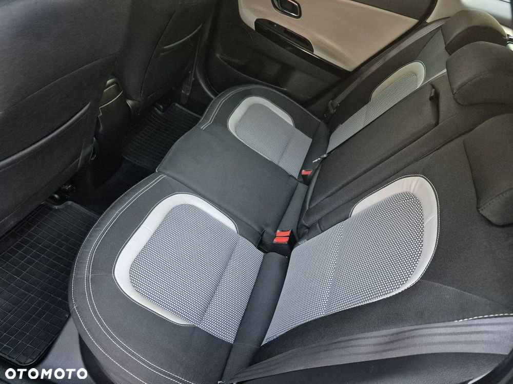 Kia Ceed - 18