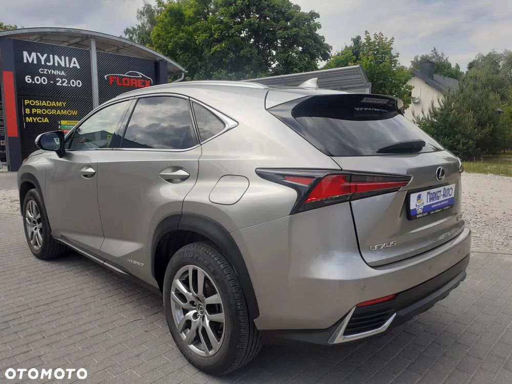 Lexus NX 300h Elegance AWD - 3