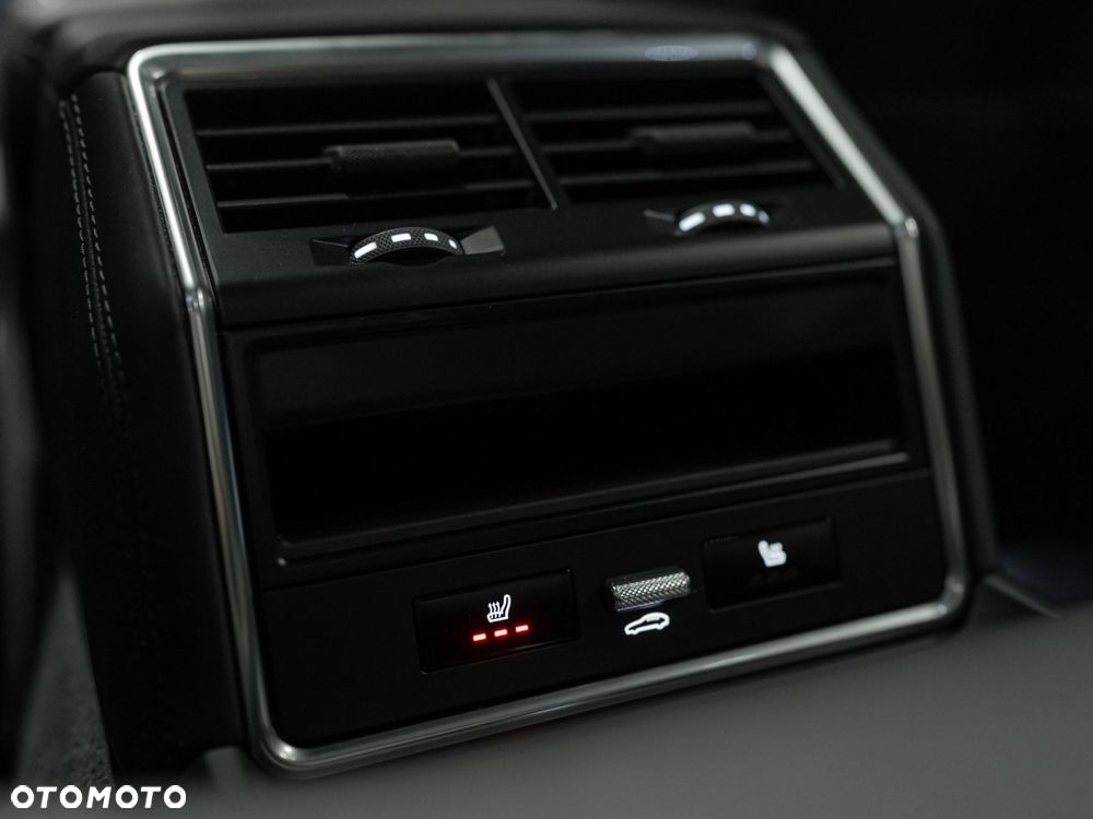 Porsche Panamera 4 E-Hybrid Sport Turismo Platinum Edition - 40