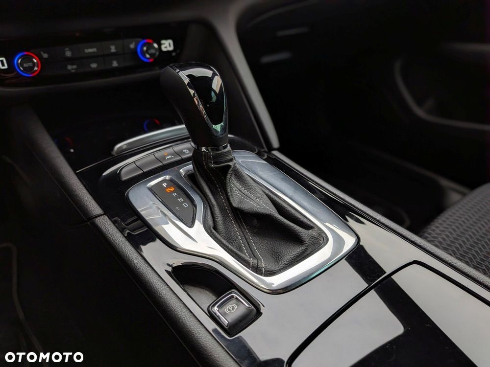 Opel Insignia 2.0 CDTI Elegance S&S - 25