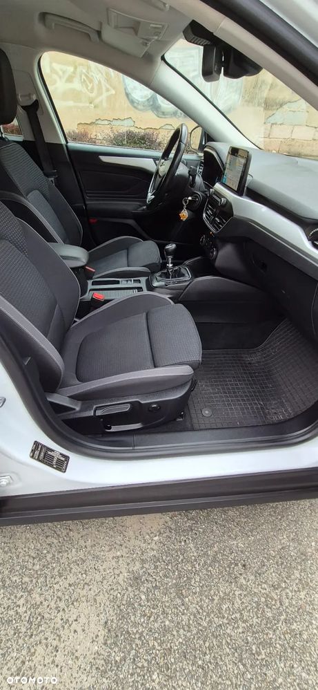 Ford Focus 1.5 EcoBlue Trend Edition - 27