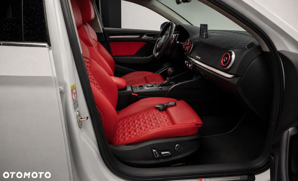 Audi S3 2.0 TFSI Quattro S tronic - 12