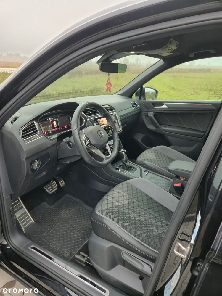 Volkswagen Tiguan 2.0 TDI SCR DSG R-Line - 14