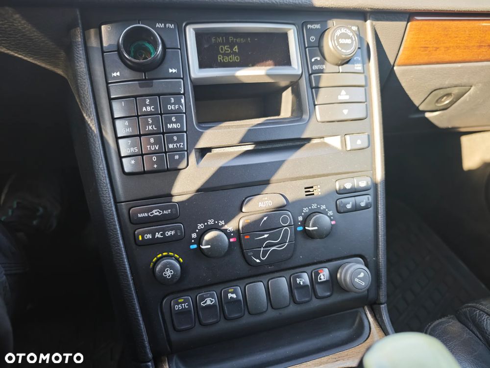 Volvo XC 90 2.4D Momentum - 15
