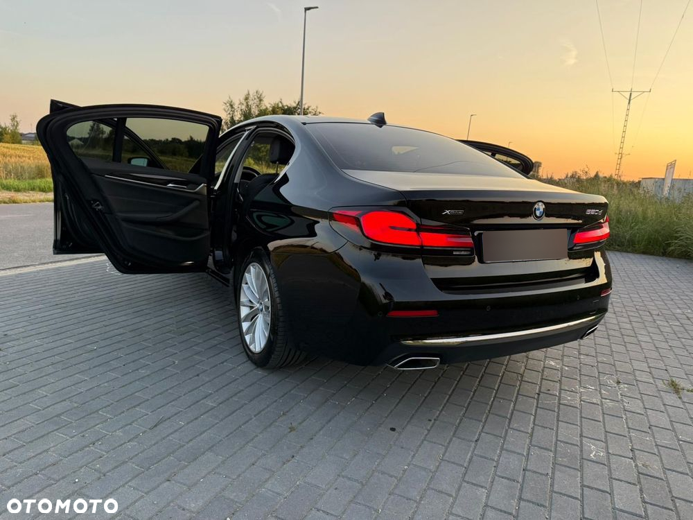 BMW Seria 5 520d xDrive Luxury Line - 20