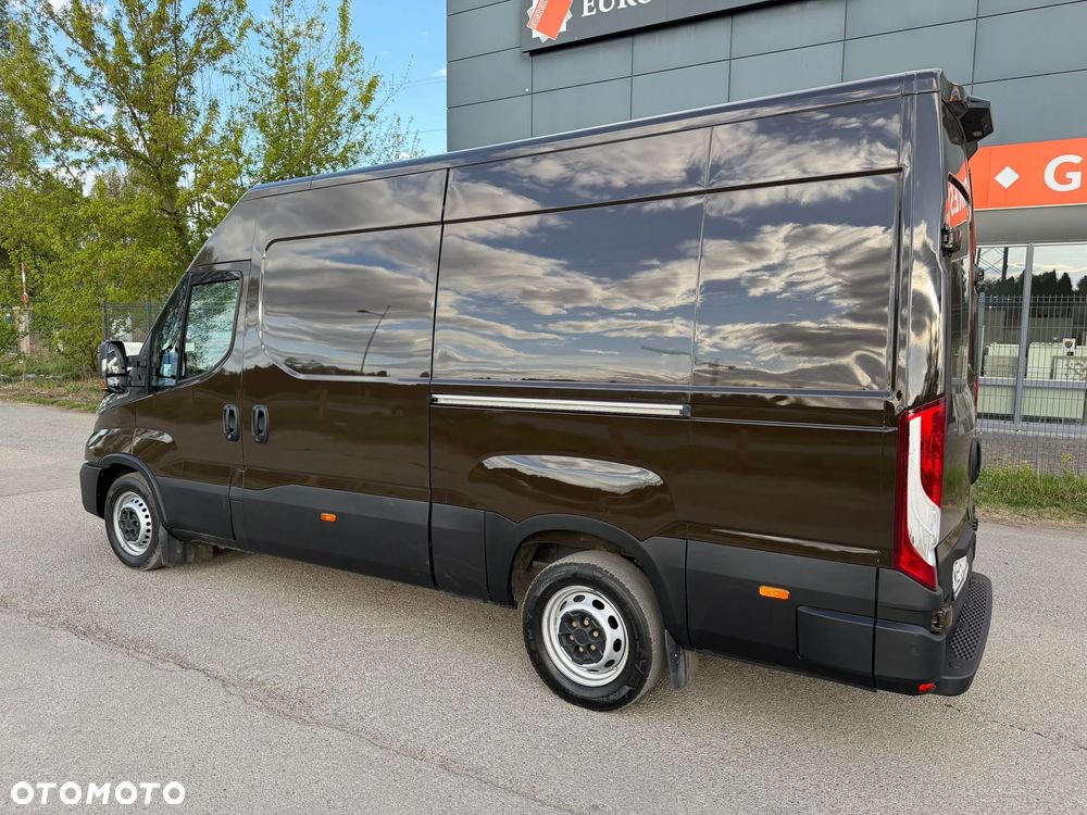 Iveco Daily 35S180, 3.0 180KM, L3H2, HiMatic, Niski przebieg, Lift - 4
